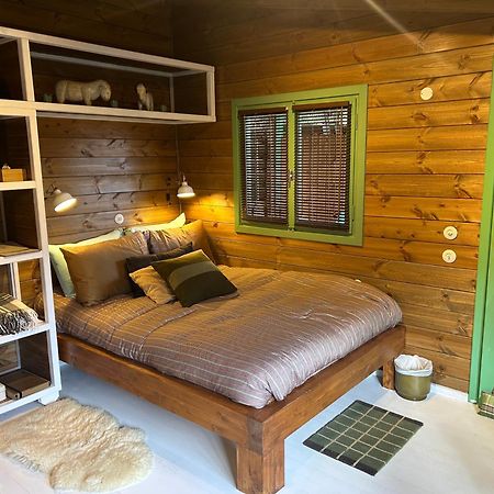 パヴリアニ Vasilikia Mountain Farm & Retreatゲストハウス エクステリア 写真